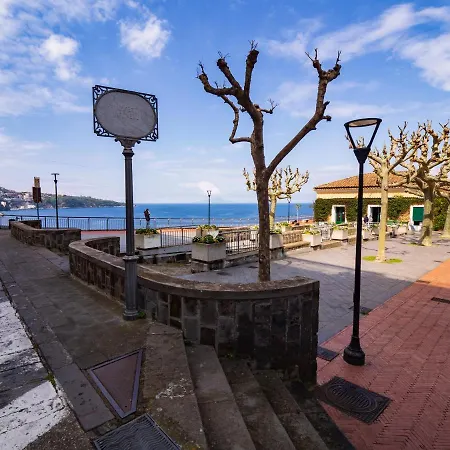Apartment Grande Platano - Spacious In Sorrento *